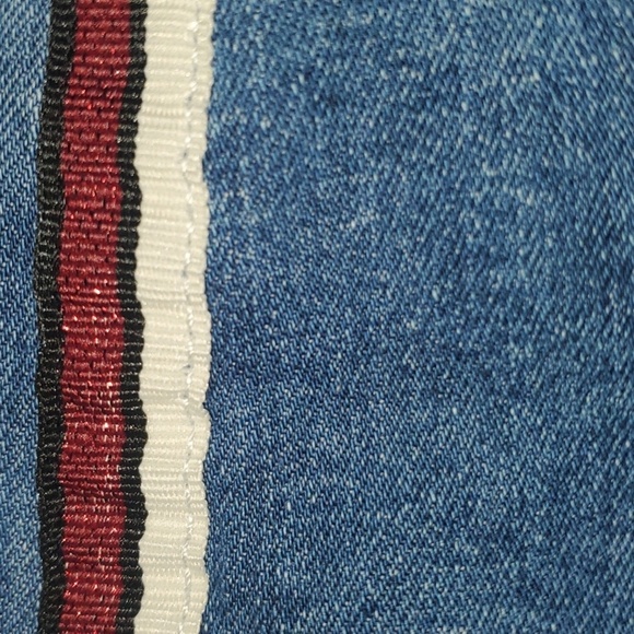 Zara Jeans Womens Size 6 Blue With White Glitter Red Side Stripes Raw Cut Frayed - Picture 2 of 12